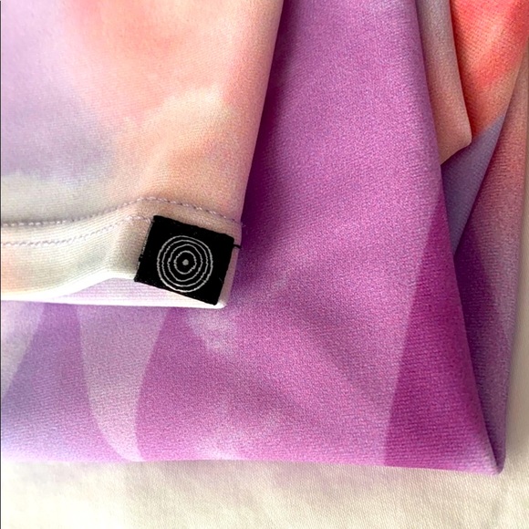 NWOT Colourful Onzie leggings - Picture 7 of 9